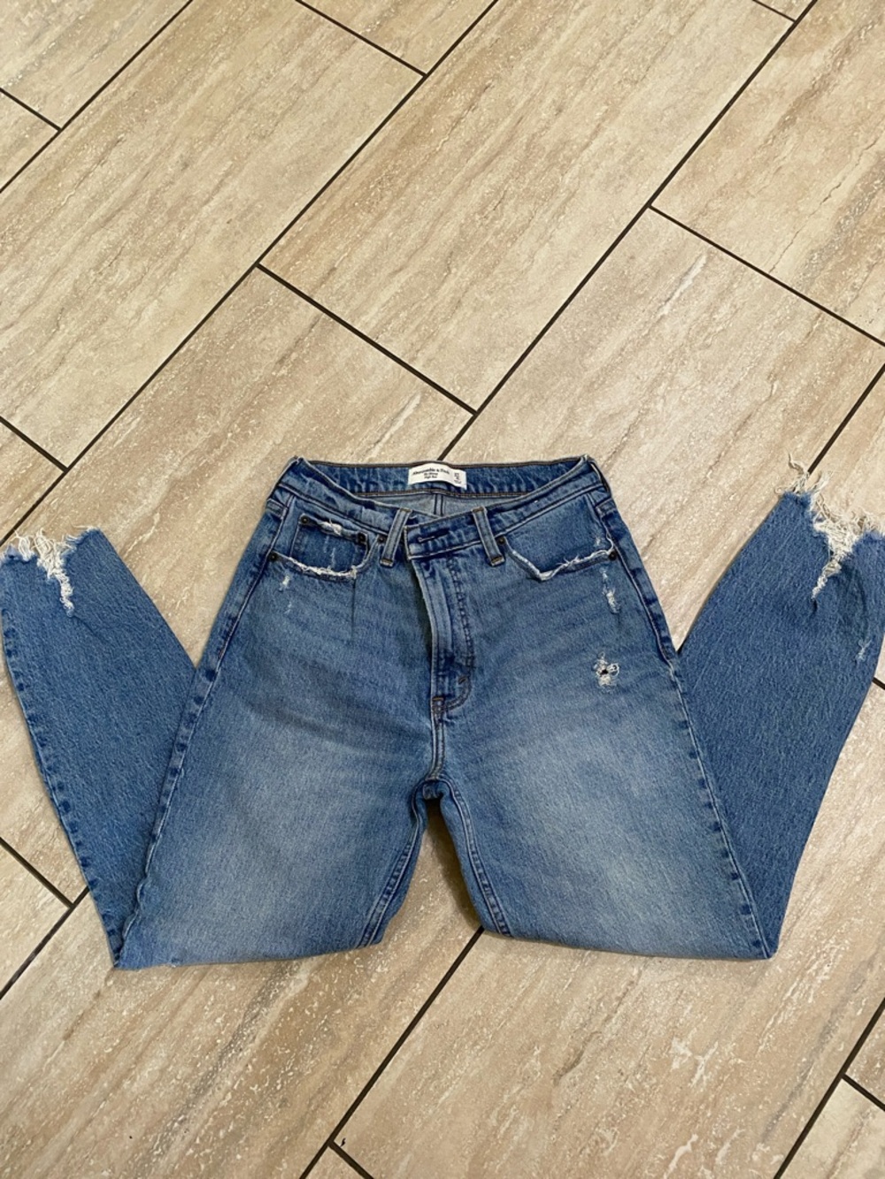 Abercrombie & Fitch High-Rise Distressed Blue Jeans